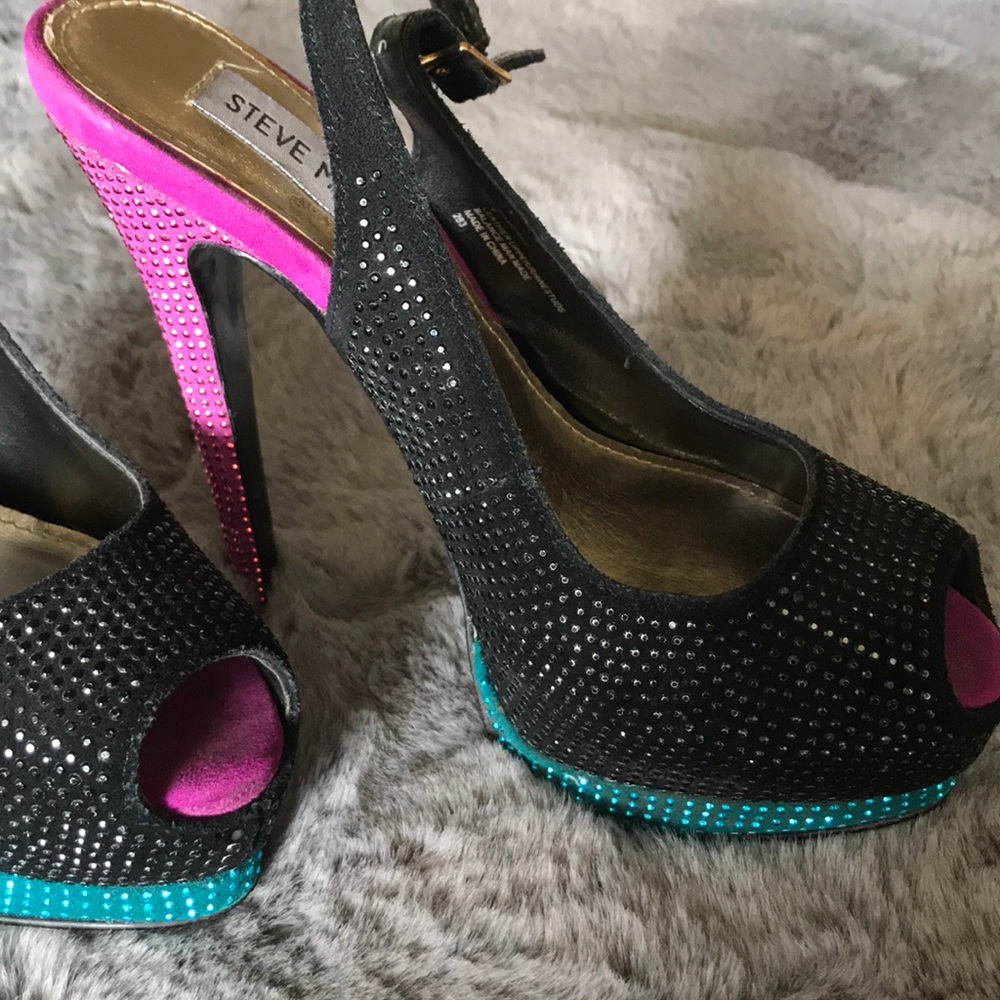 Studded Steve Madden ColorBlock Heels - Picture 6 of 6
